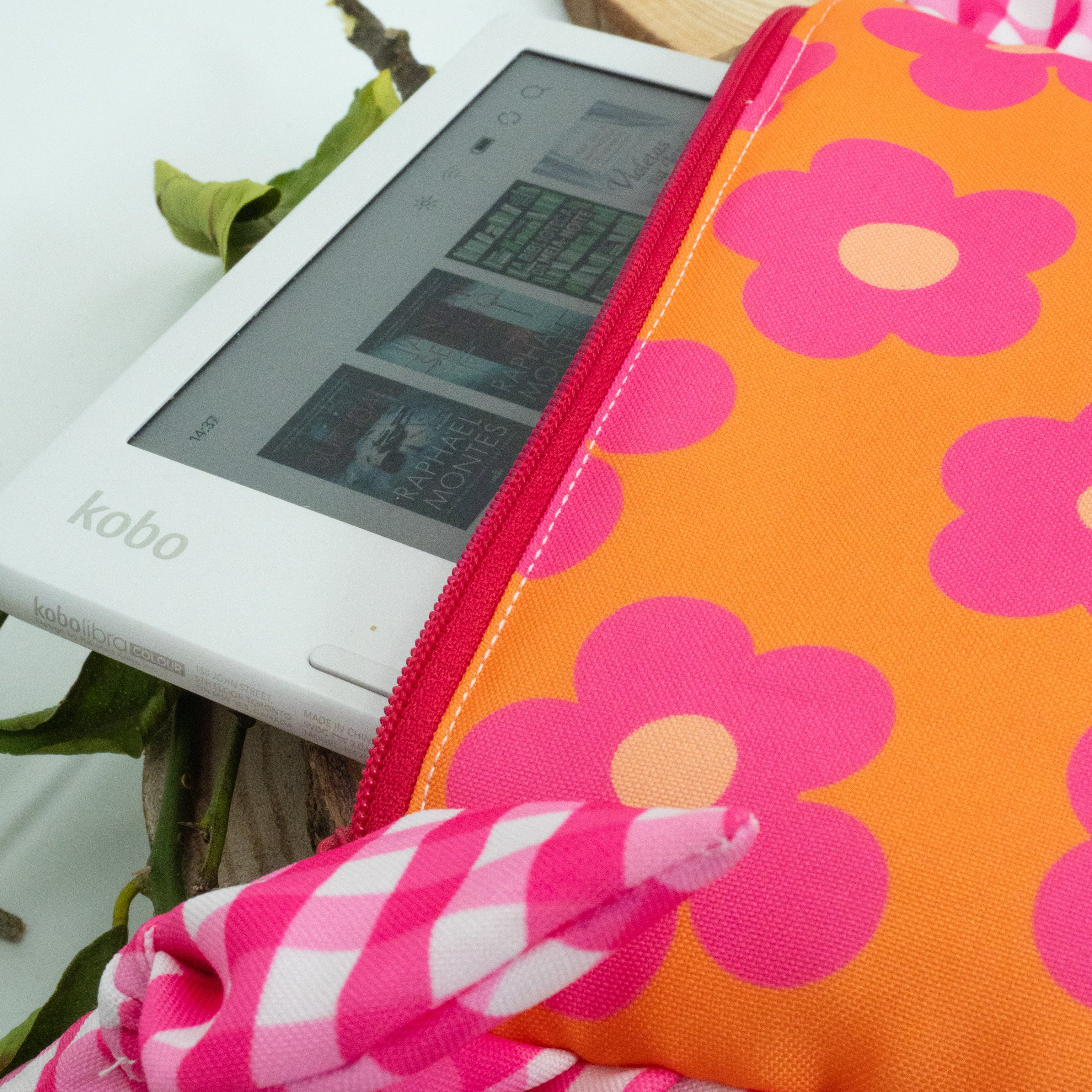 E-Book Cover Laranja com Flores