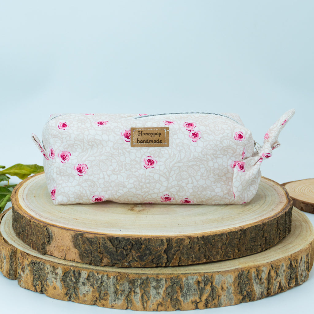 Necessaire Rosas - Tamanho S