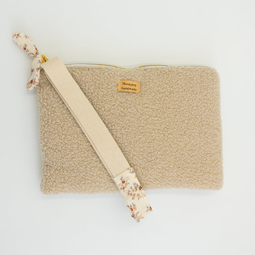 Bolsa Gabi Creme e Flores