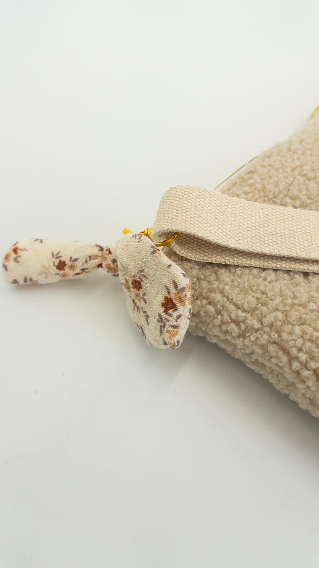 Bolsa Gabi Creme e Flores